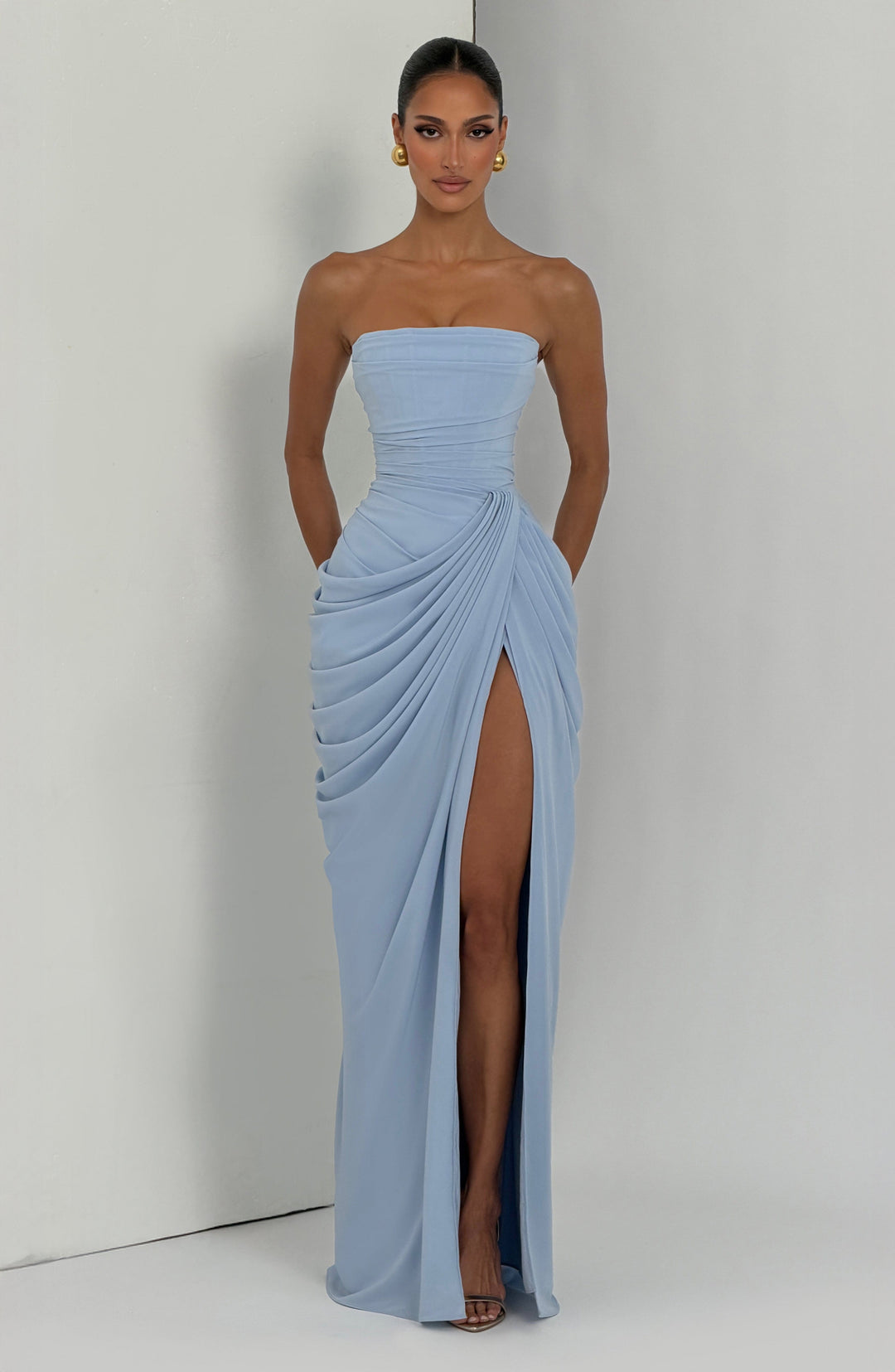 Robe Lola™  | Élégance sculpturale qui définit votre silhouette